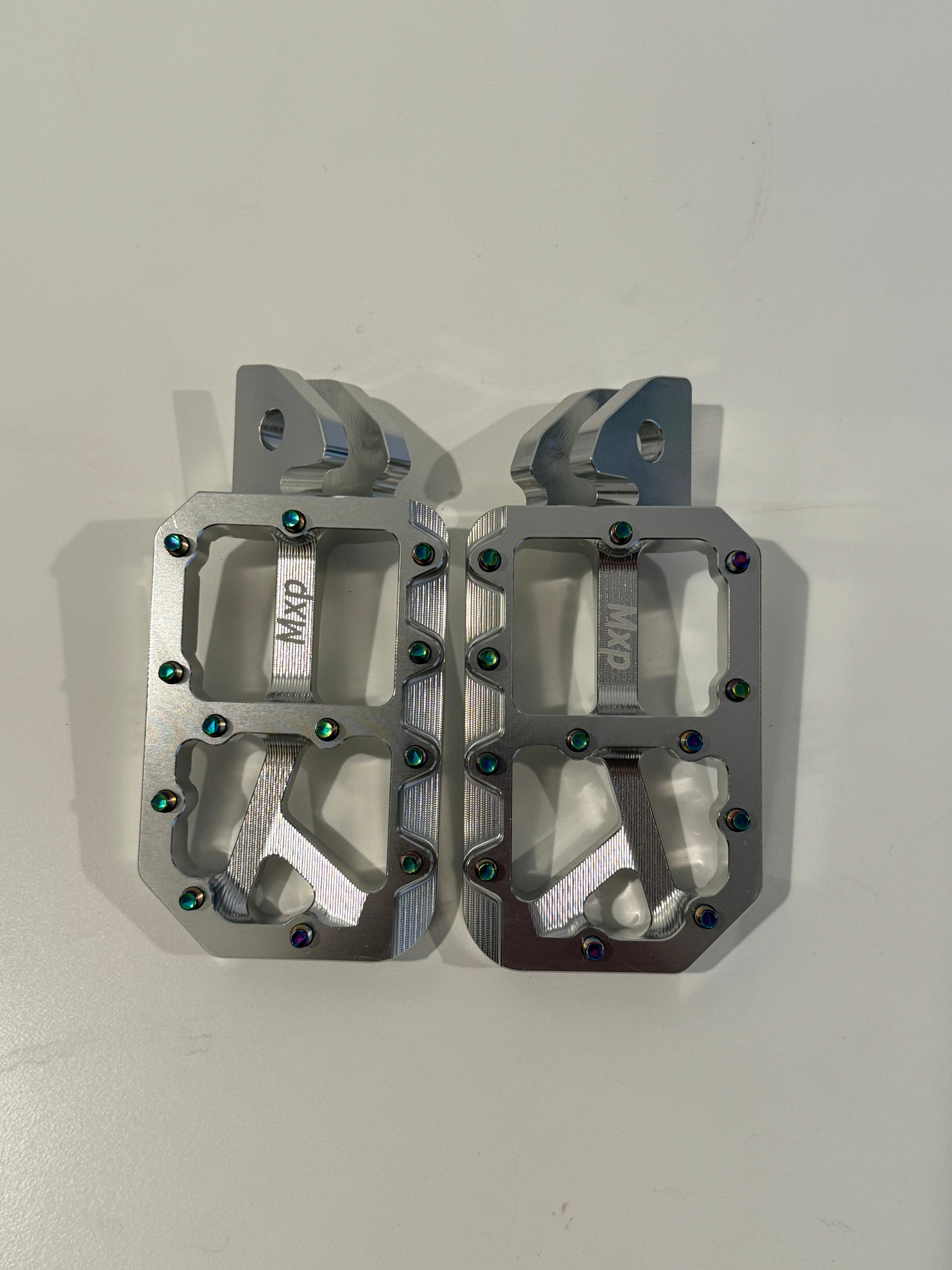 Mxp foot pegs next day shipping - MX SKYLINE 