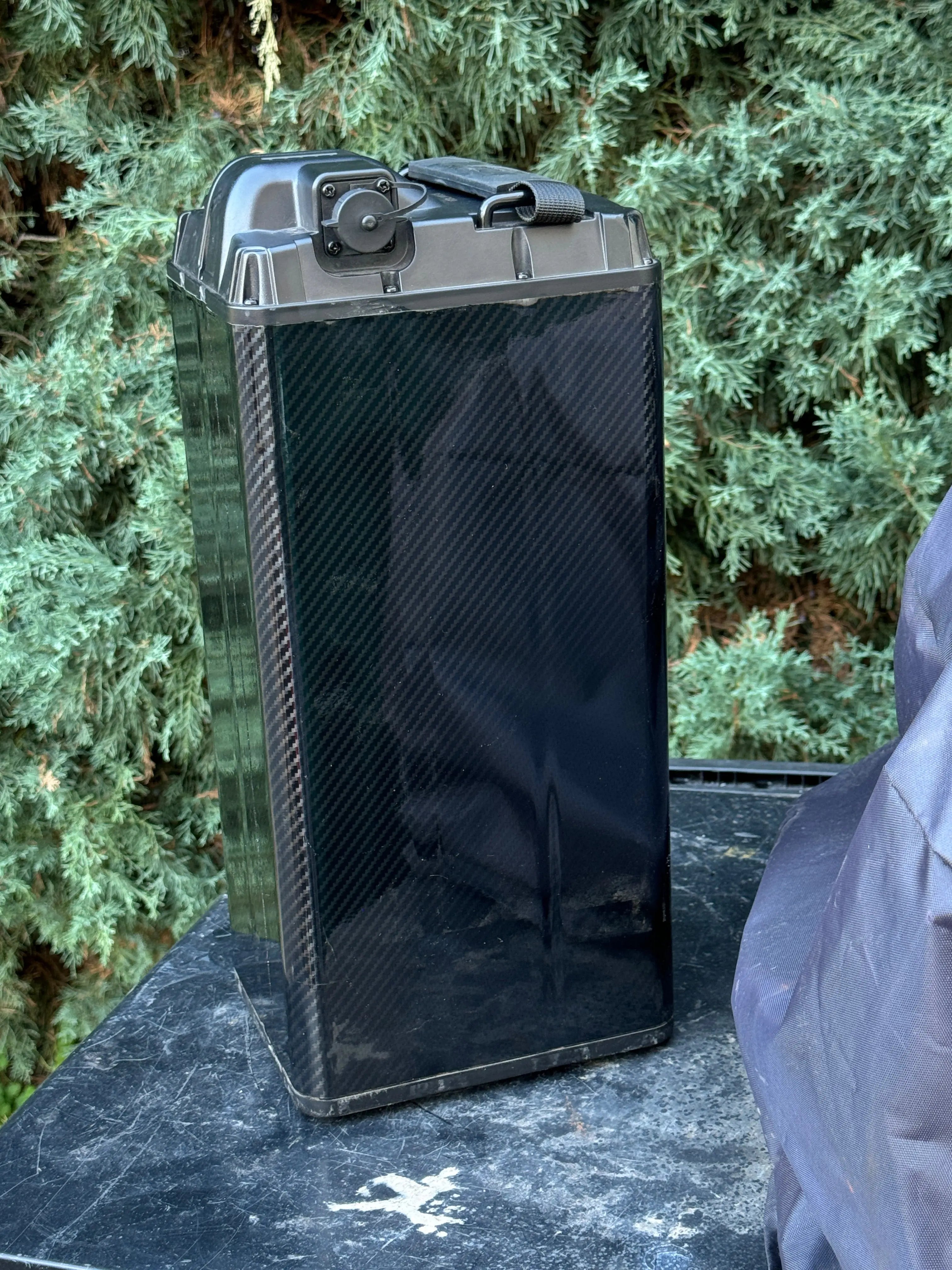 E-Bike Carbon Fiber Battery Wrap - MX SKYLINE 